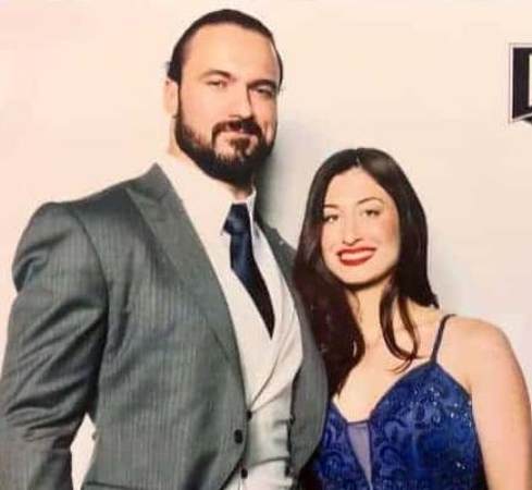 Kaitlyn Frohnapfel Married Life, Famous WWE STAR Drew McIntyre's Wife.